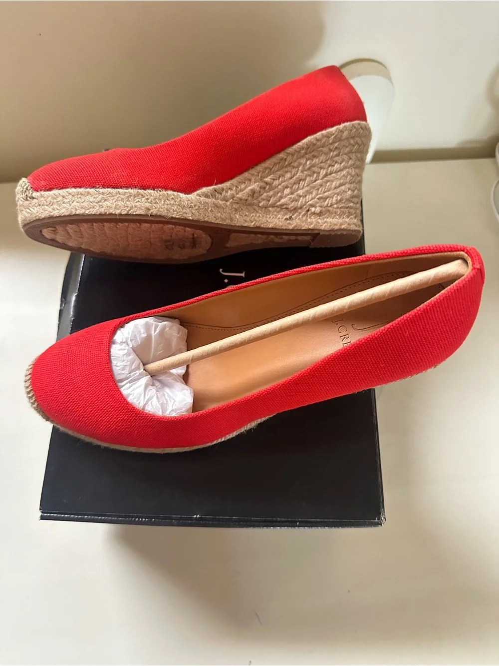 Red Women's Espadrille Platform Pumps